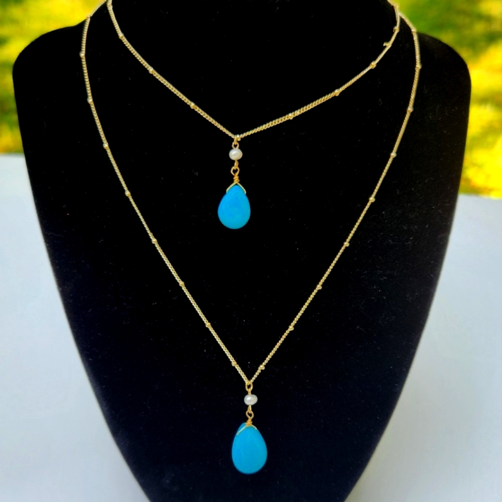Classic double layered turquoise blue stone golden necklace with small pearls